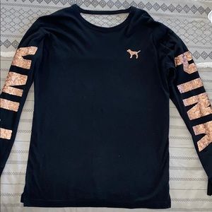 Long sleeve vs pink shirt